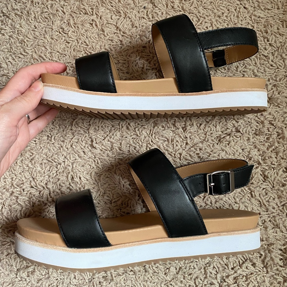 Quince leather platform sandals
